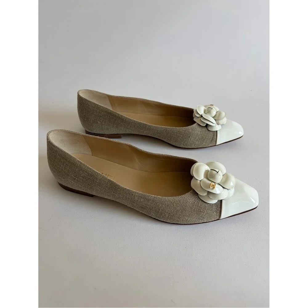 Chanel Tweed Beige and White Camellia Pointed Toe Flats - Picture 9 of 10